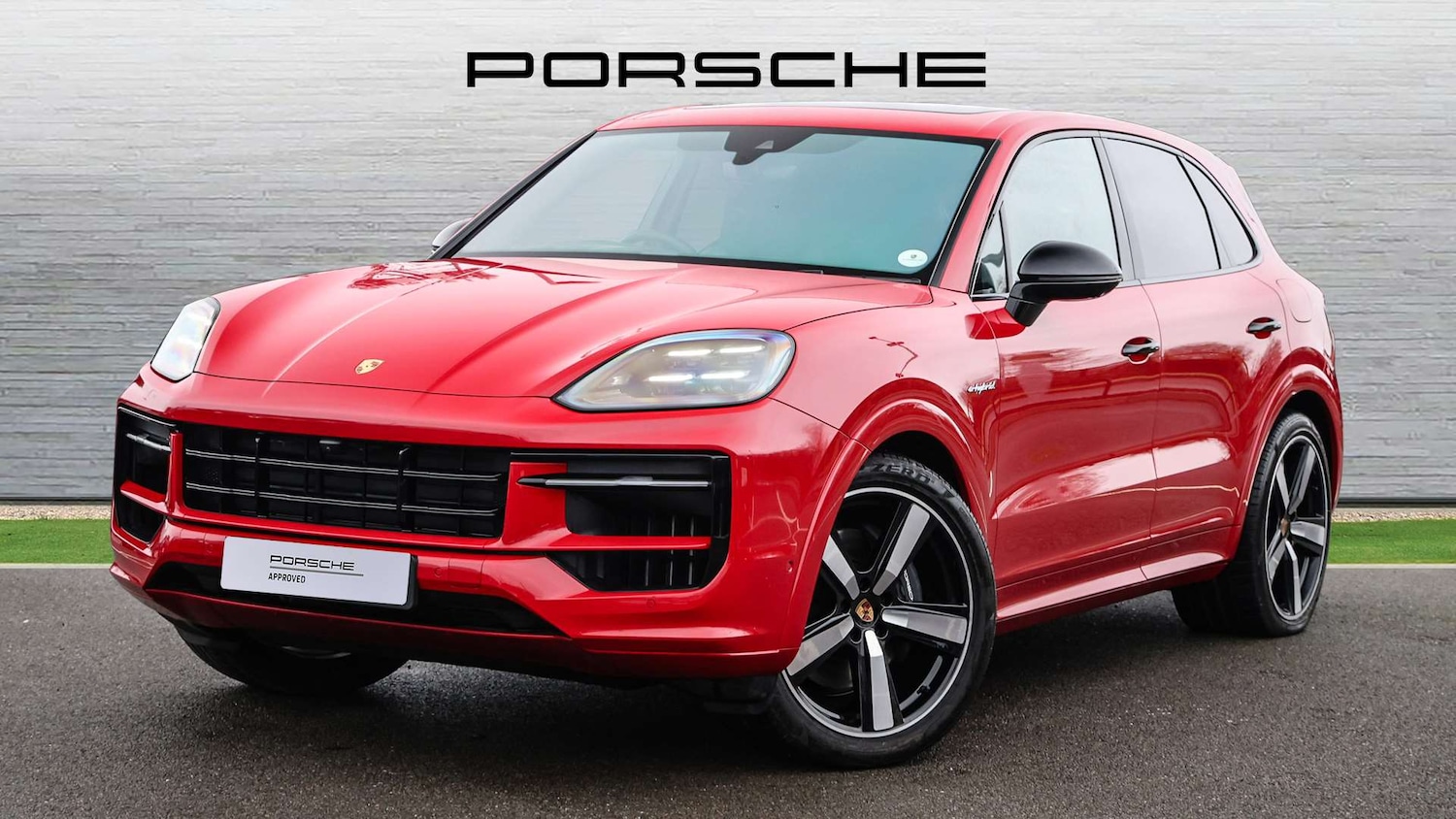 Used Porsche Cayenne 2024 for sale - 77206401: Photo 2