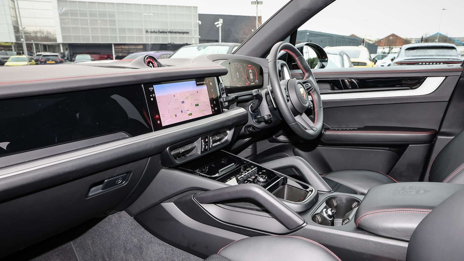 Used Porsche Cayenne 2024 for sale - 77206401: Photo 5