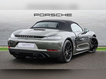 Used Porsche Boxster 2024 for sale - 77635010: Photo