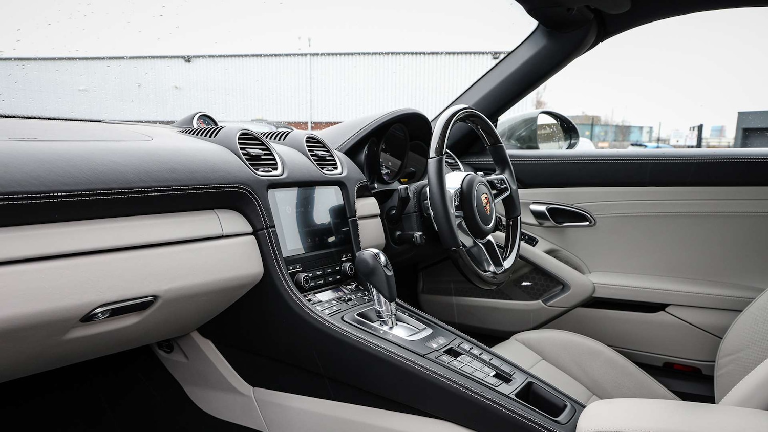 Used Porsche Boxster 2024 for sale - 77635010: Photo 5