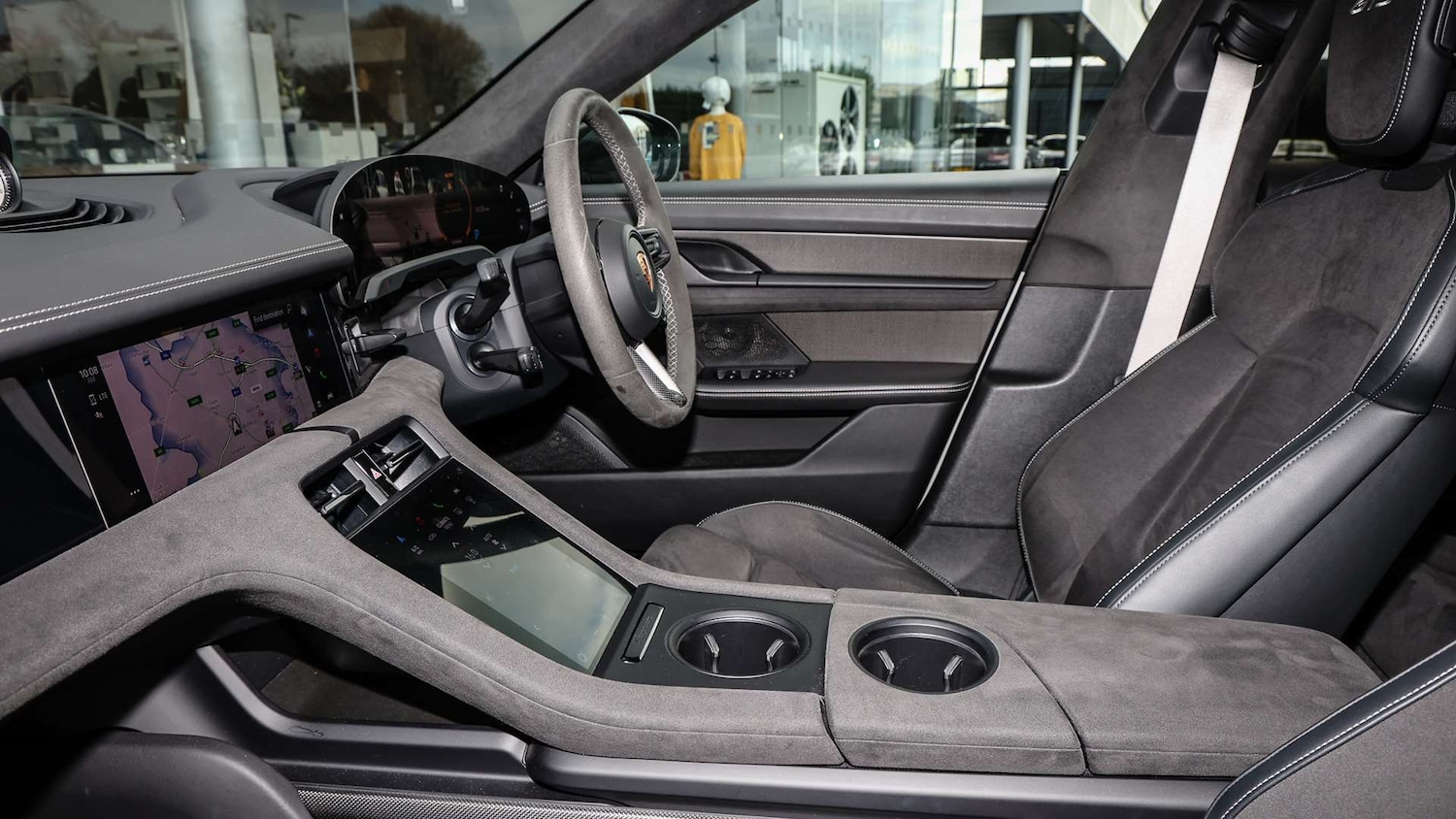 Used Porsche Taycan 2023 for sale - 76587545: Photo 11