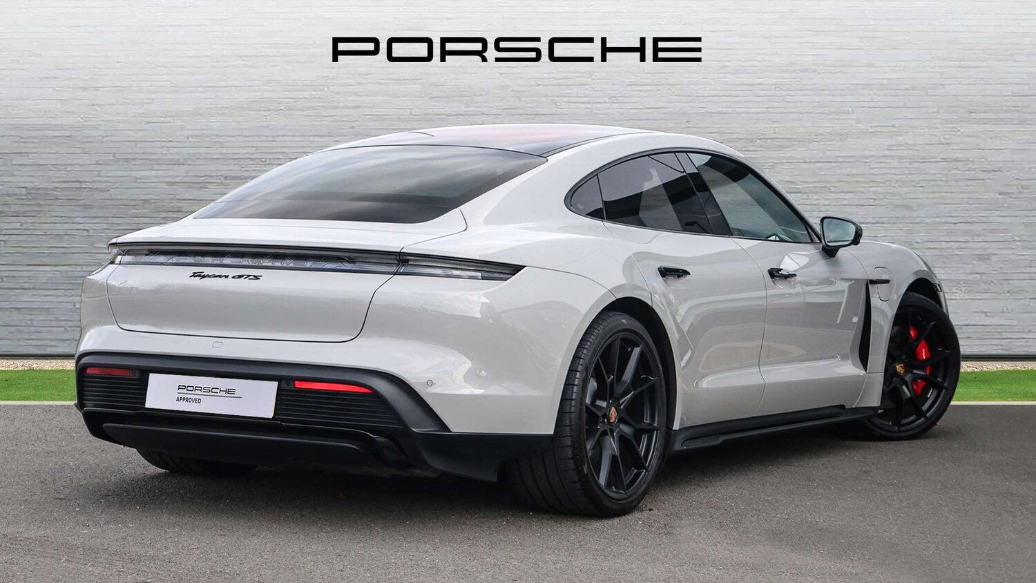 Used Porsche Taycan 2023 for sale - 76587545: Photo 3