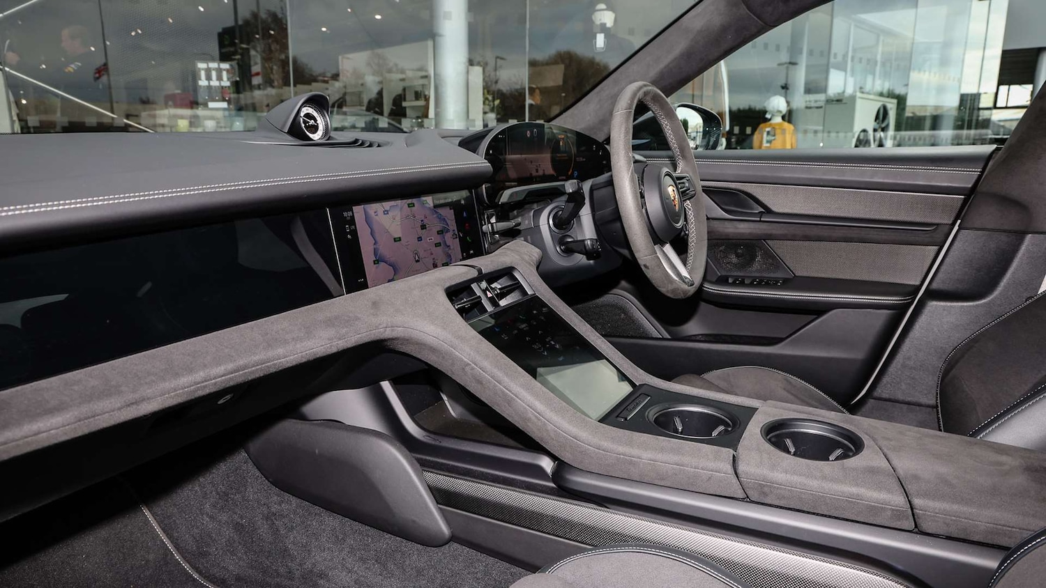 Used Porsche Taycan 2023 for sale - 76587545: Photo 5