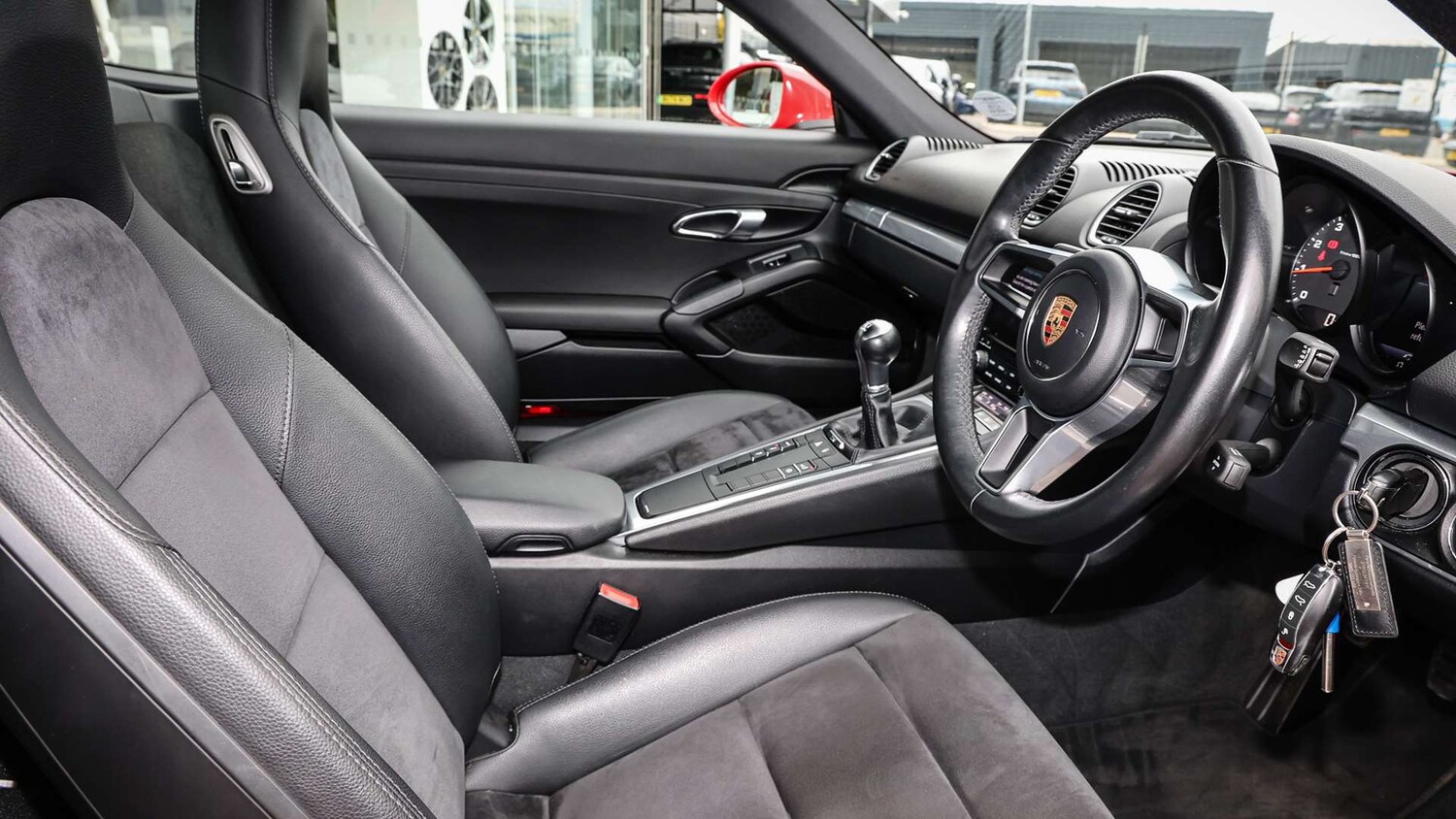 Used Porsche Other 2017 for sale - 76191972: Photo 13