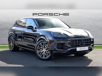 Used Porsche Cayenne 2025 for sale - 78089814: Photo