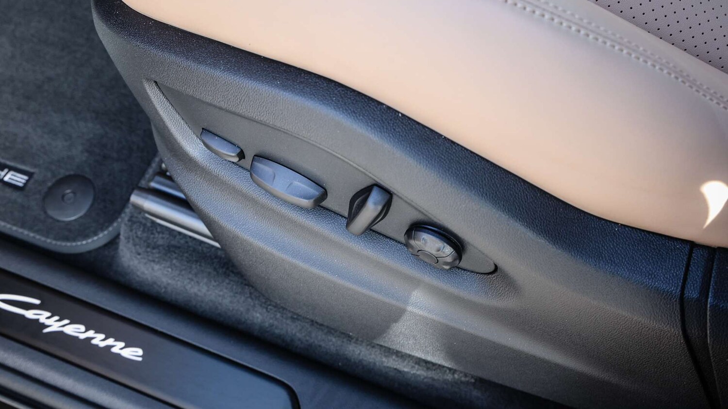 Used Porsche Cayenne for sale - 78089814: Photo 28