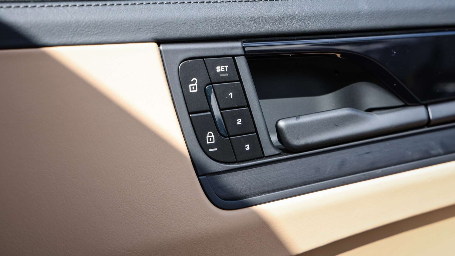 Used Porsche Cayenne for sale - 78089814: Photo 30