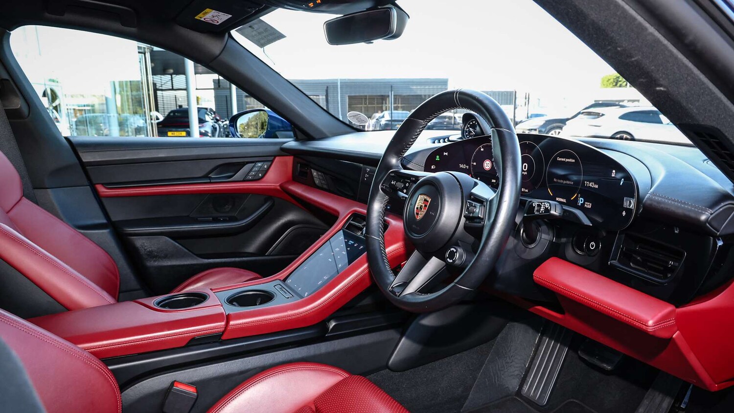 Used Porsche Taycan 2023 for sale - 77526953: Photo 12