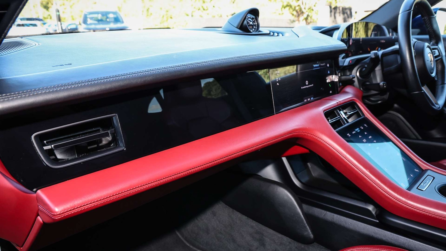 Used Porsche Taycan 2023 for sale - 77526953: Photo 14