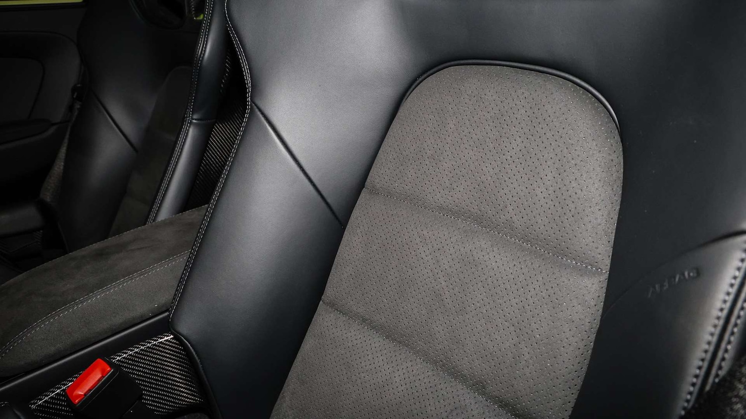 Used Porsche 911 2025 for sale - 77000184: Photo 14