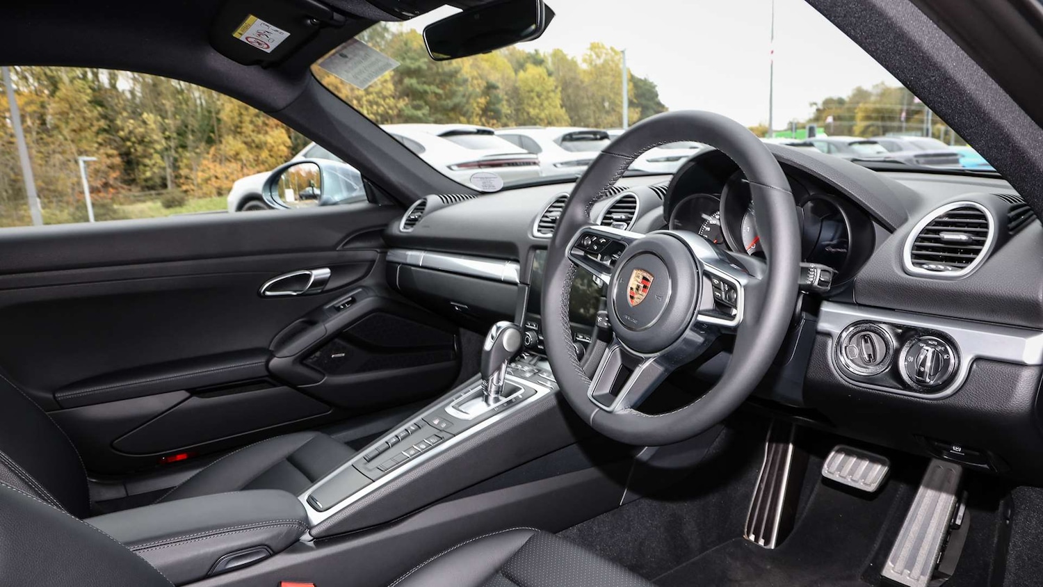 Used Porsche Cayman 2025 for sale - 76476000: Photo 12