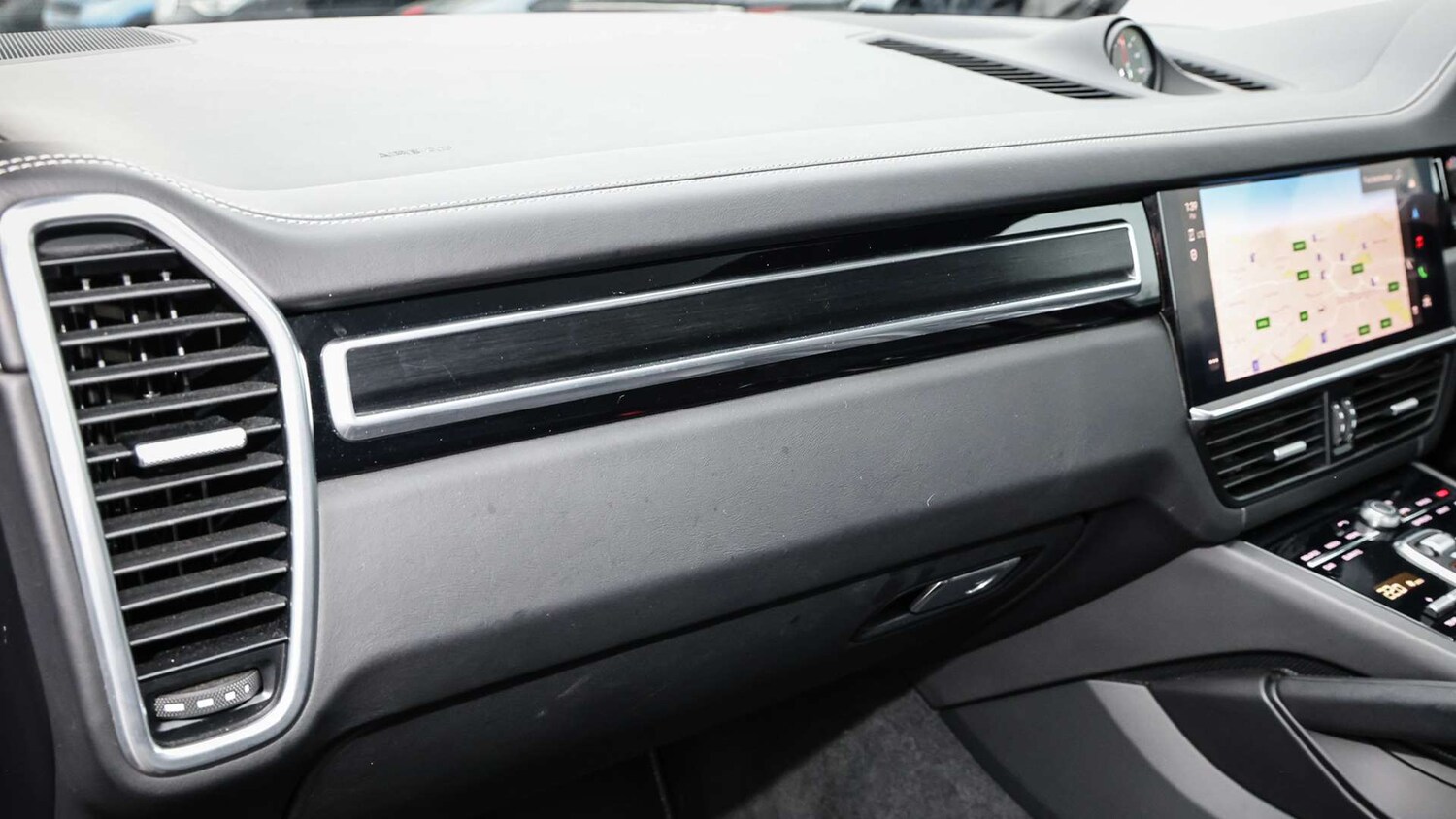 Used Porsche Cayenne for sale - 78089570: Photo 17