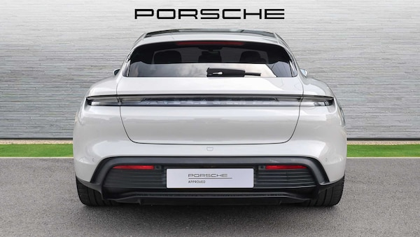 Used Porsche Taycan 2023 for sale - 76230335: Photo 10