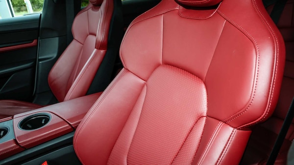Used Porsche Taycan 2023 for sale - 76230335: Photo 14