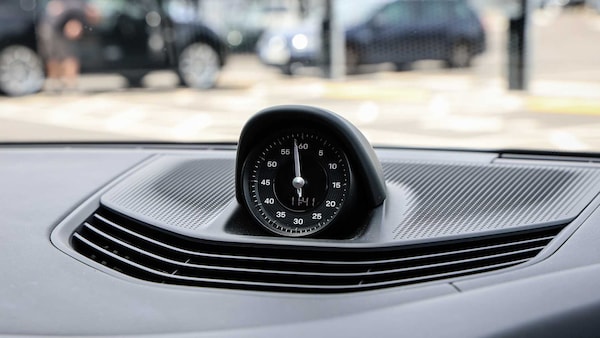 Used Porsche Taycan 2023 for sale - 76230335: Photo 18