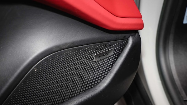 Used Porsche Taycan 2023 for sale - 76230335: Photo 24