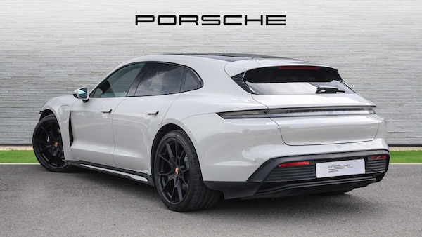 Used Porsche Taycan 2023 for sale - 76230335: Photo 4