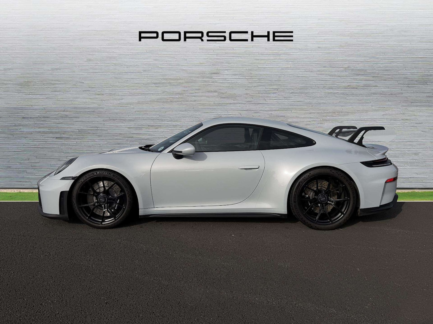 Used Porsche 911 2025 for sale - 77913825: Photo 8