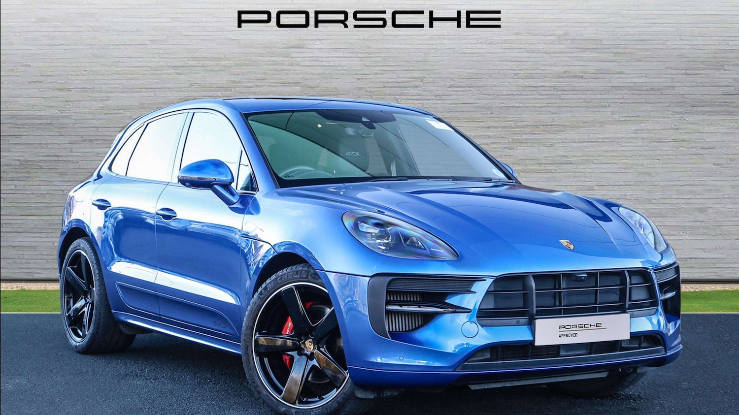 Used Porsche Macan 2020 for sale - 76636771: Photo 1