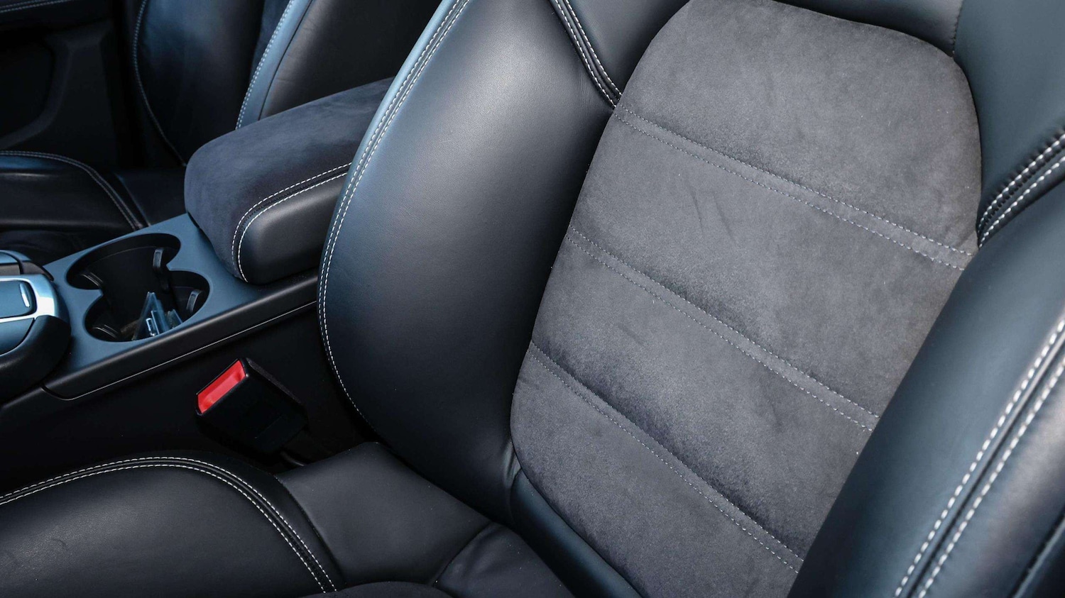 Used Porsche Macan 2020 for sale - 76636771: Photo 15