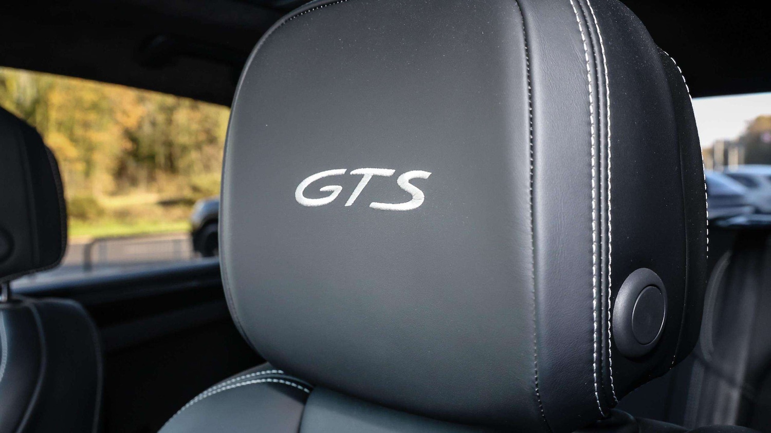 Used Porsche Macan 2020 for sale - 76636771: Photo 16