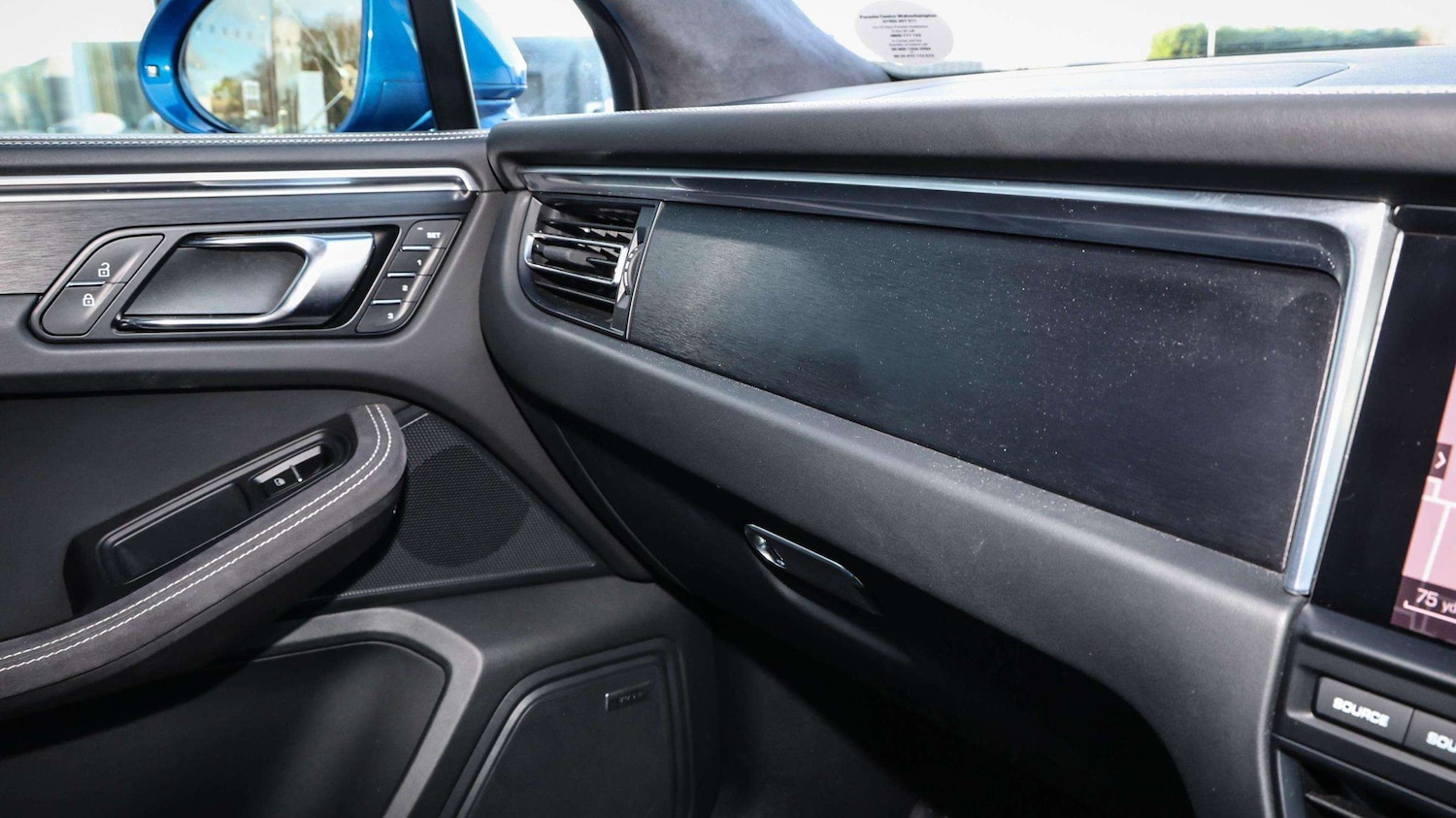 Used Porsche Macan 2020 for sale - 76636771: Photo 27