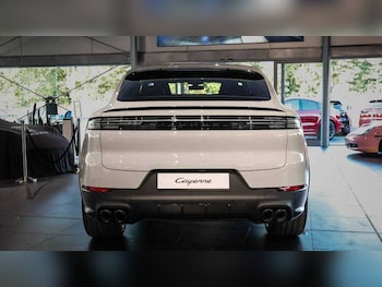 Used Porsche Cayenne 2025 for sale - 75218507: Photo