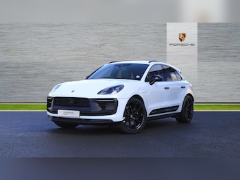 Used Porsche Macan 2023 for sale - 76435797: Photo