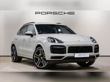 Used Porsche Cayenne 2022 for sale - 79784622: Photo