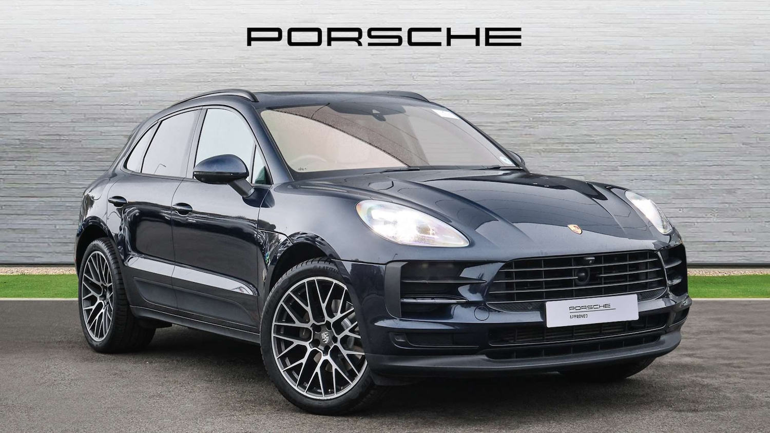 Used Porsche Macan 2018 for sale - 76515558: Photo 1