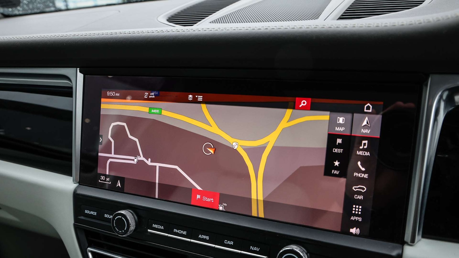 Used Porsche Macan 2018 for sale - 76515558: Photo 17