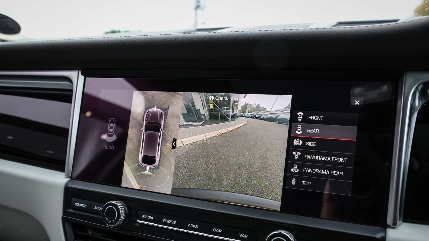 Used Porsche Macan 2018 for sale - 76515558: Photo 21