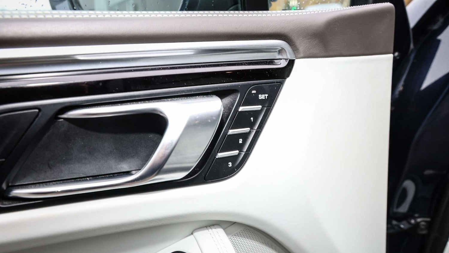 Used Porsche Macan 2018 for sale - 76515558: Photo 25