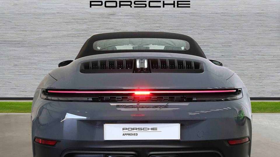 Used Porsche 911 2025 for sale - 78090177: Photo 6
