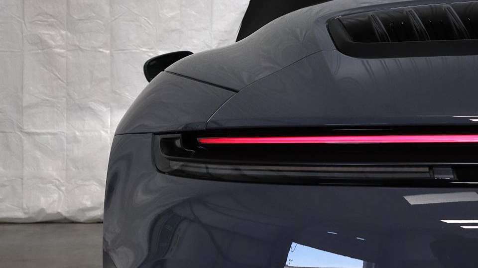 Used Porsche 911 2025 for sale - 78090177: Photo 8