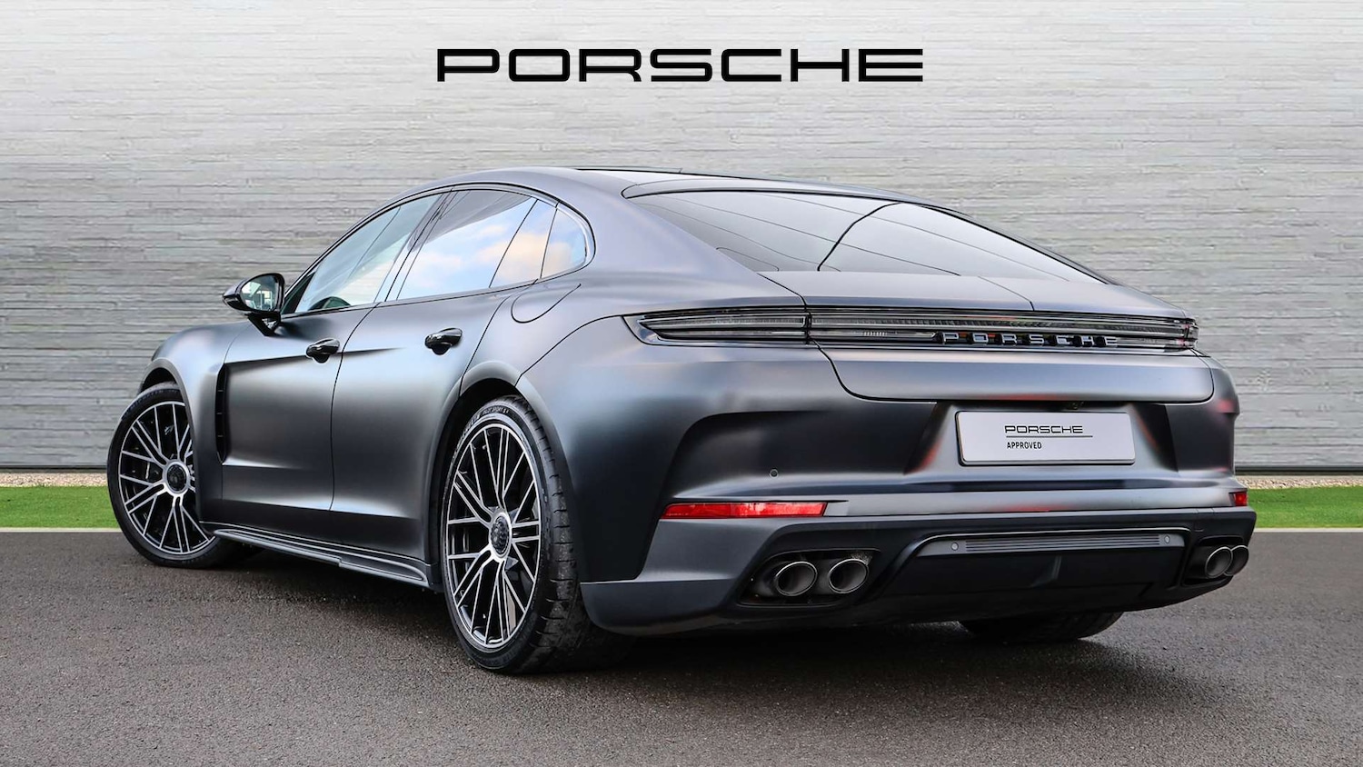 Used Porsche Panamera 2025 for sale - 76889748: Photo 4