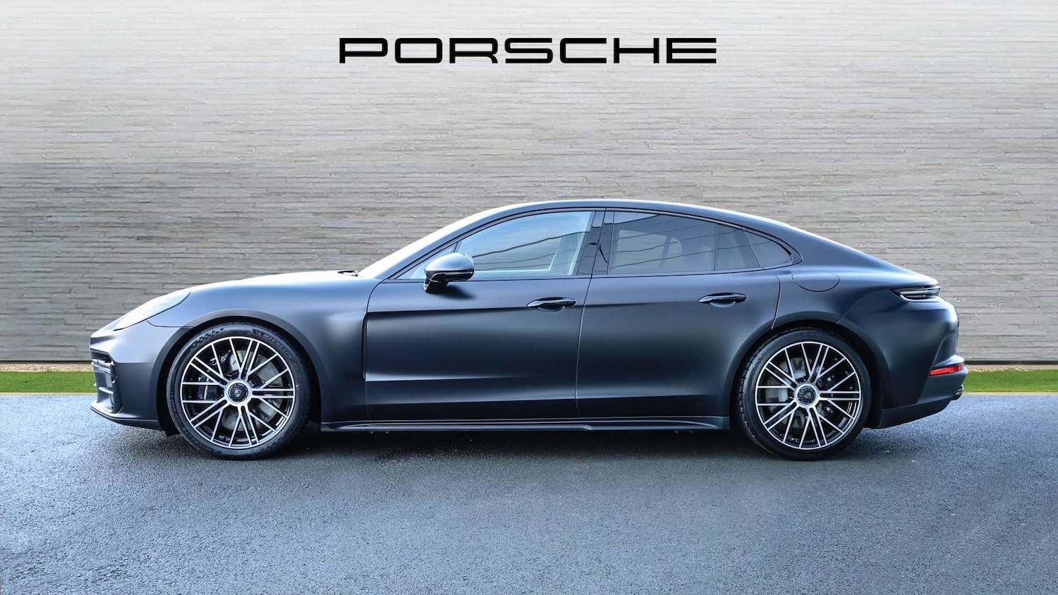 Used Porsche Panamera 2025 for sale - 76889748: Photo 8