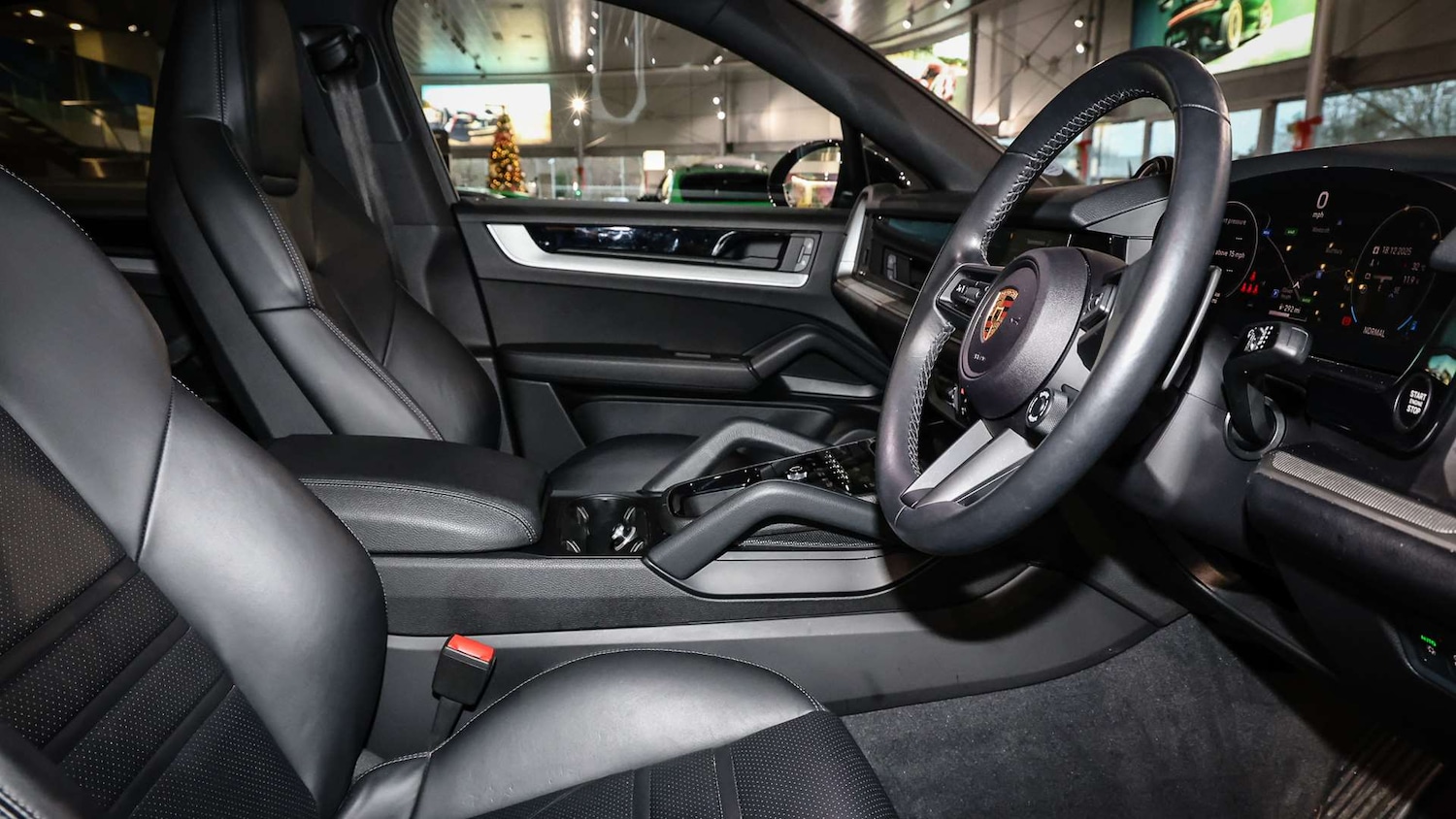 Used Porsche Cayenne for sale - 77232974: Photo 12