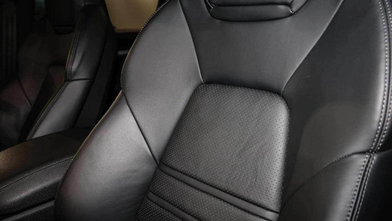 Used Porsche Cayenne for sale - 77232974: Photo 16