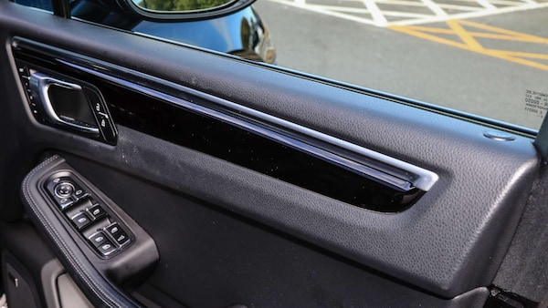 Used Porsche Macan 2020 for sale - 76075275: Photo 25