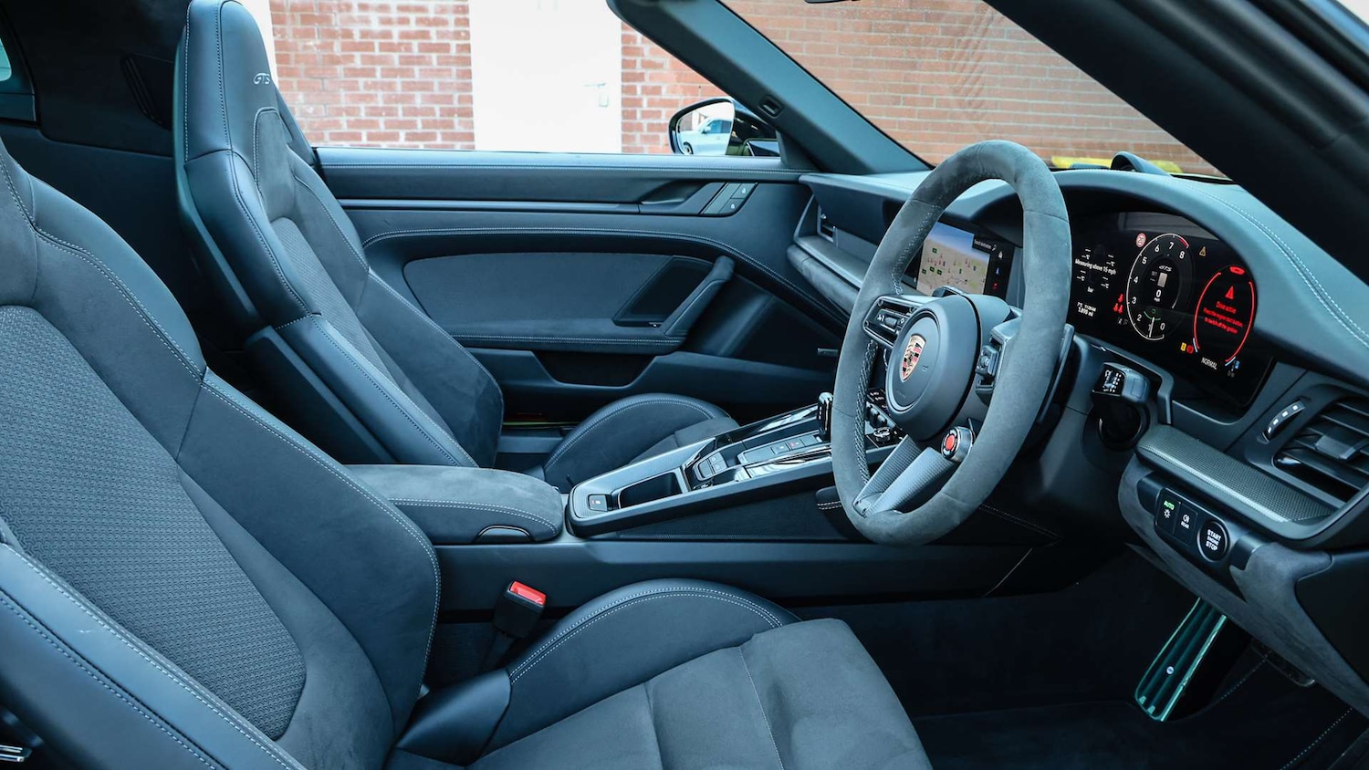 Used Porsche 911 2025 for sale - 77772054: Photo 11