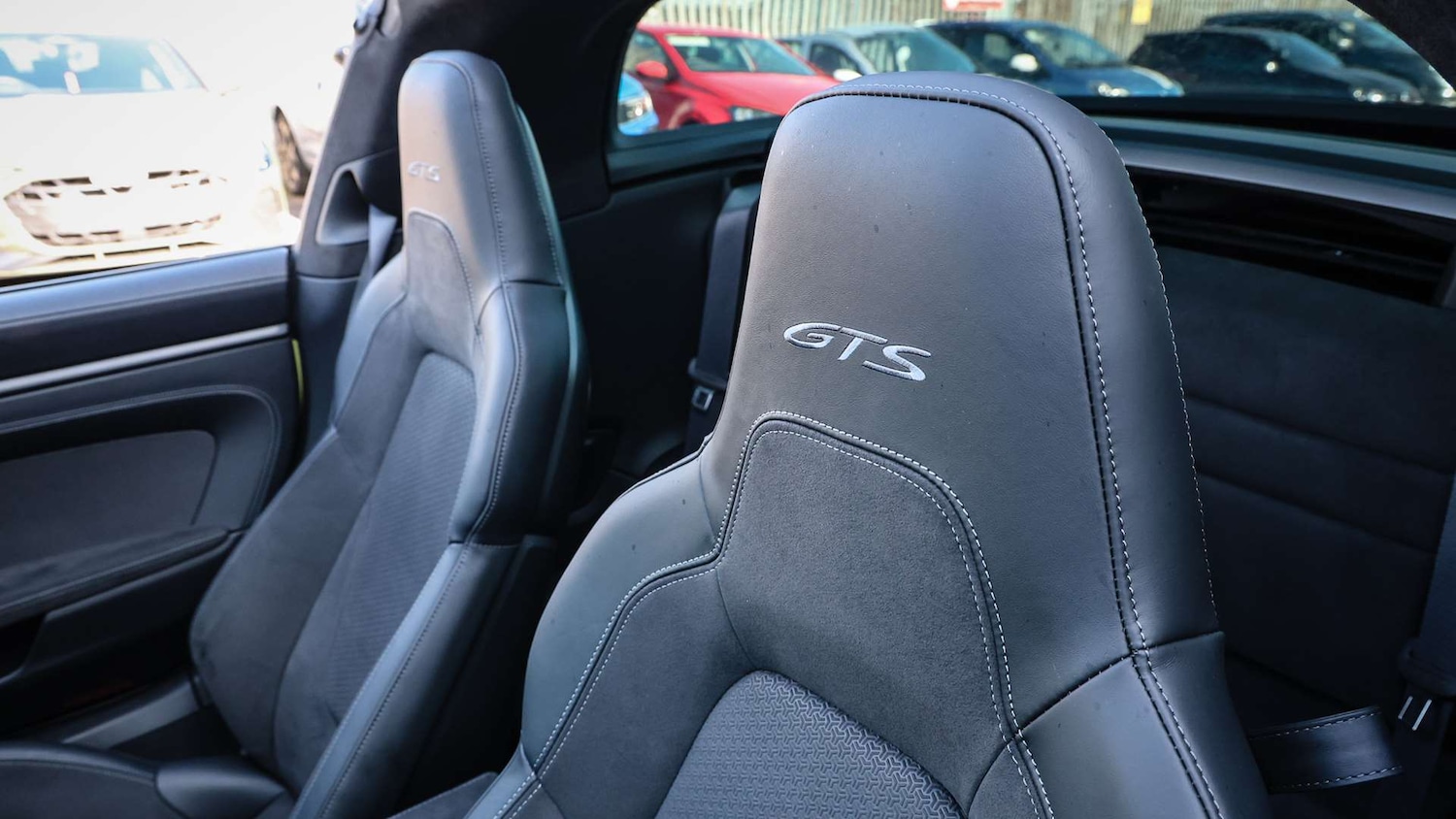 Used Porsche 911 2025 for sale - 77772054: Photo 15