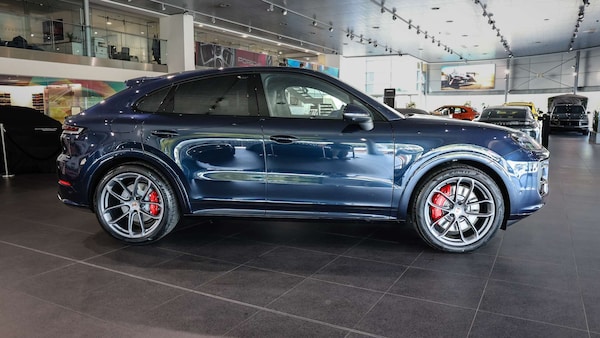 Used Porsche Cayenne 2025 for sale - 76045201: Photo 3
