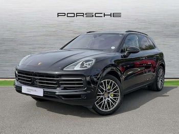 Used Porsche Cayenne 2023 for sale - 79702338: Photo