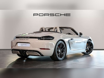 Used Porsche Boxster 2020 for sale - 77112487: Photo