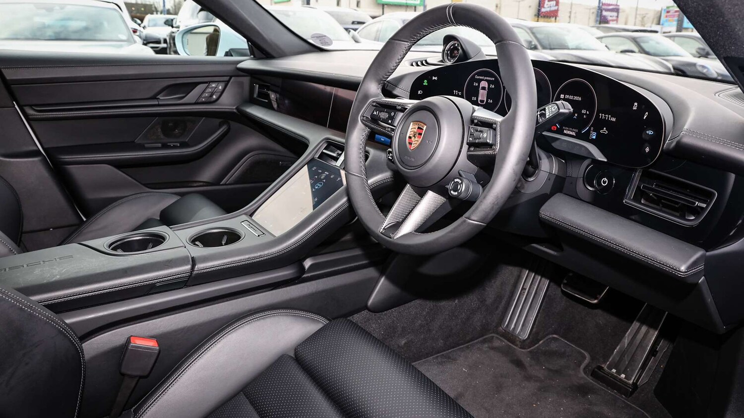 Used Porsche Taycan 2025 for sale - 77526995: Photo 12