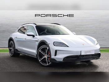 Used Porsche Taycan 2025 for sale - 77526995: Photo