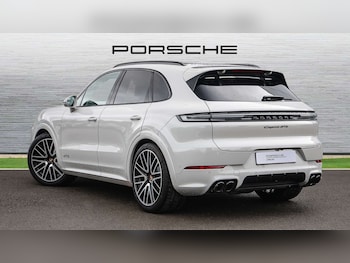 Used Porsche Cayenne 2025 for sale - 76435727: Photo