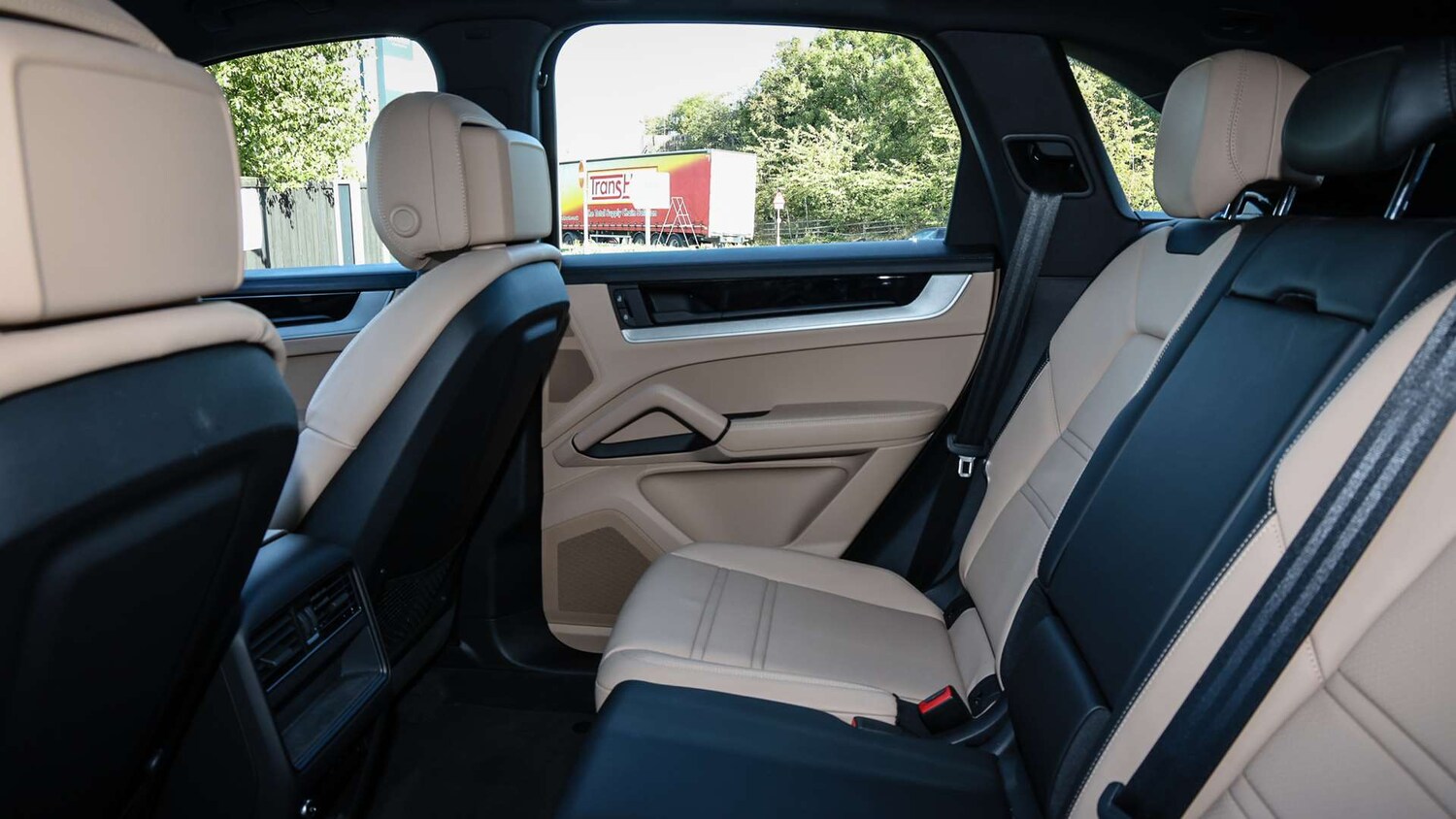 Used Porsche Cayenne 2025 for sale - 75845795: Photo 14