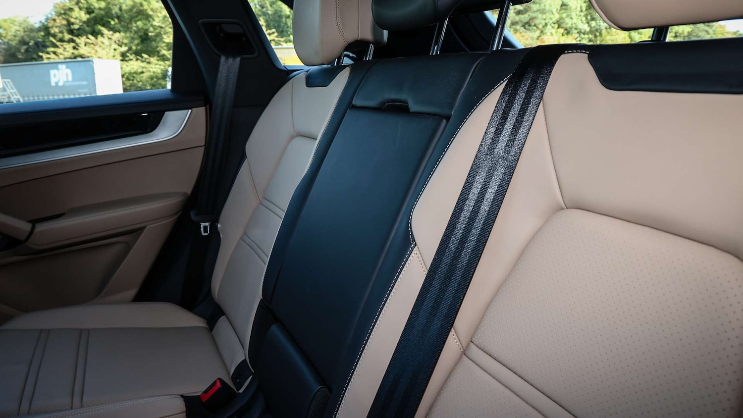 Used Porsche Cayenne 2025 for sale - 75845795: Photo 15